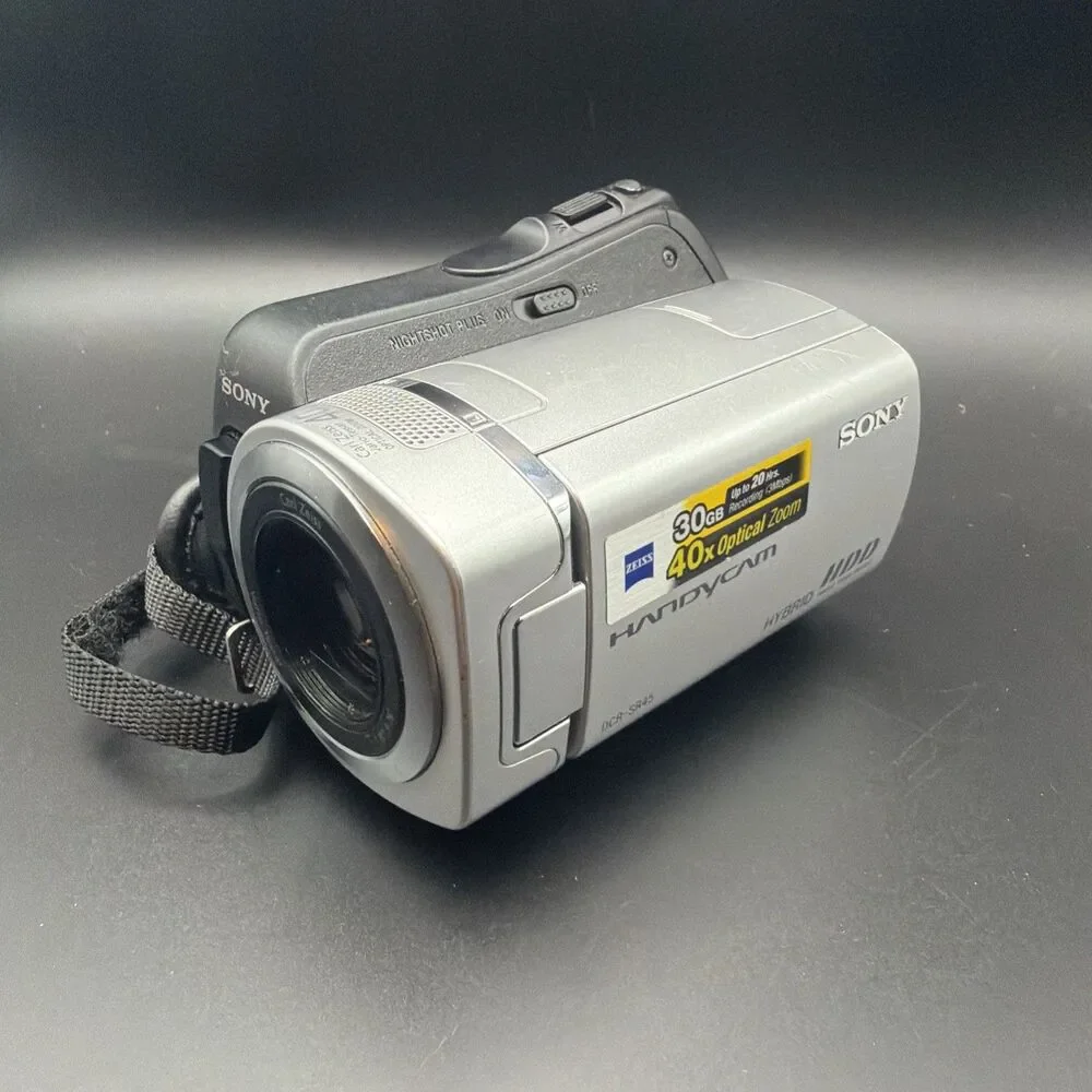 Sony DCR-SR45 Nightshot, 30GB HDD, 40x Optical Zoom - NOT WORKING